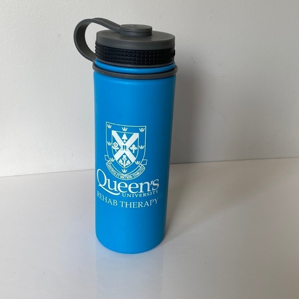 Queen’s University Rehab Therapy water bottle